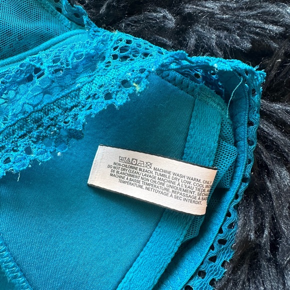 Bundle of 2 Lace Bralettes - Picture 5 of 9